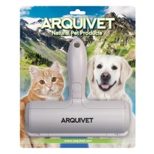 Rolo ecológico recolhe pelos de animais da Arquivet